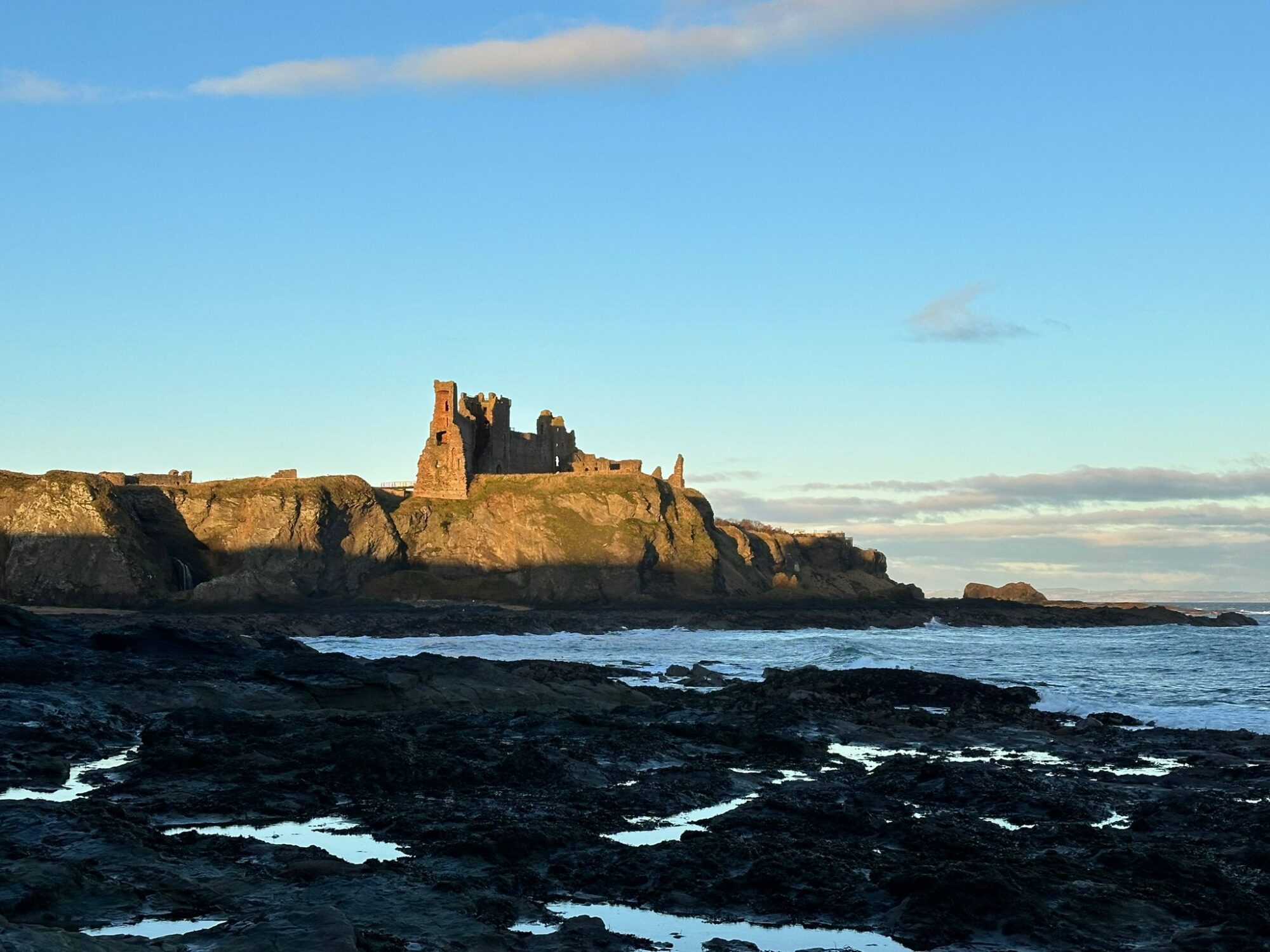 Seacliff beach and Tantallon castle